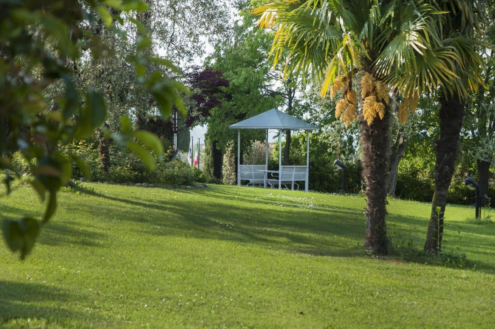 Hotel Villa Maria Desenzano del Garda Exterior foto