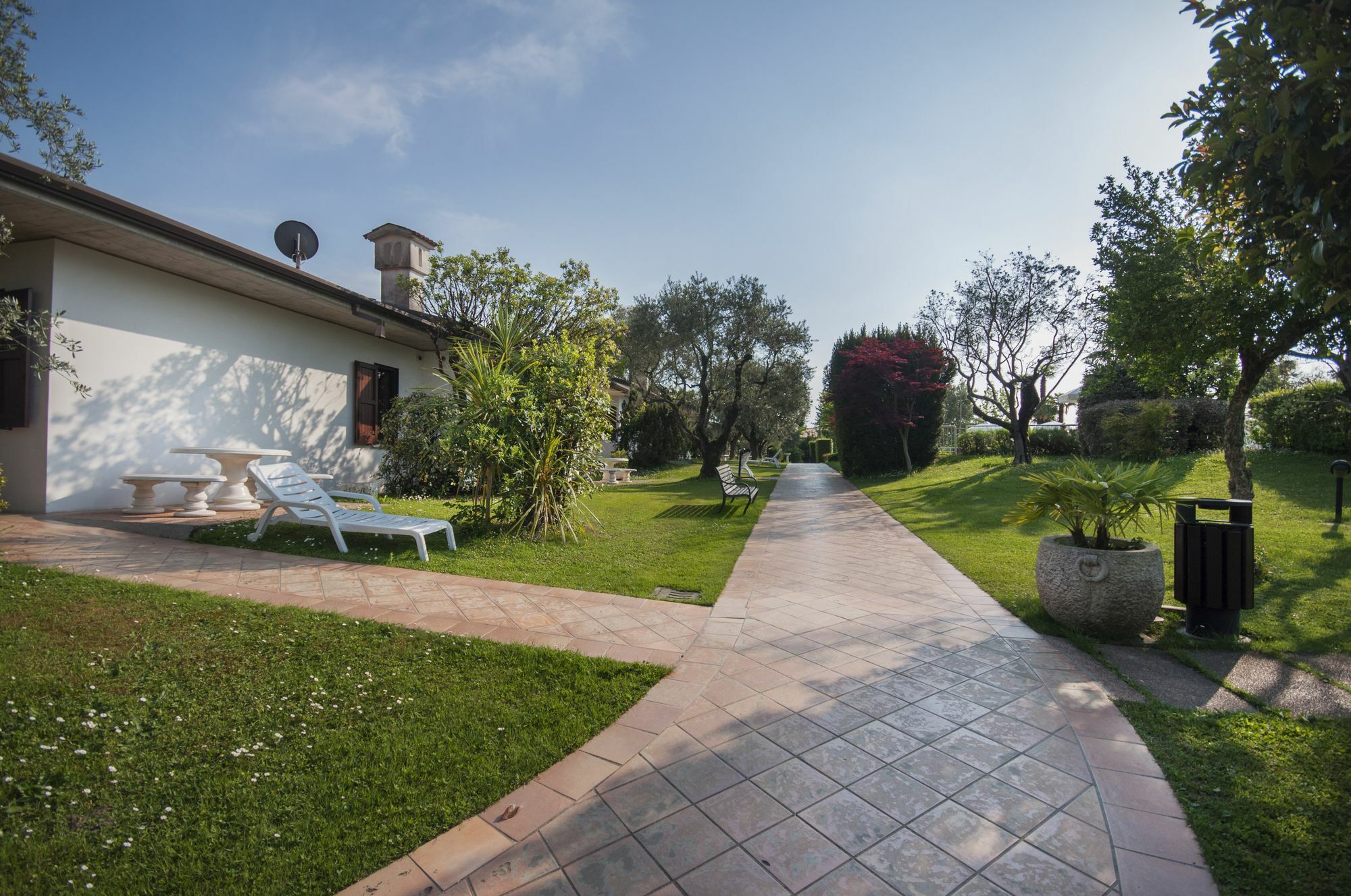 Hotel Villa Maria Desenzano del Garda Exterior foto